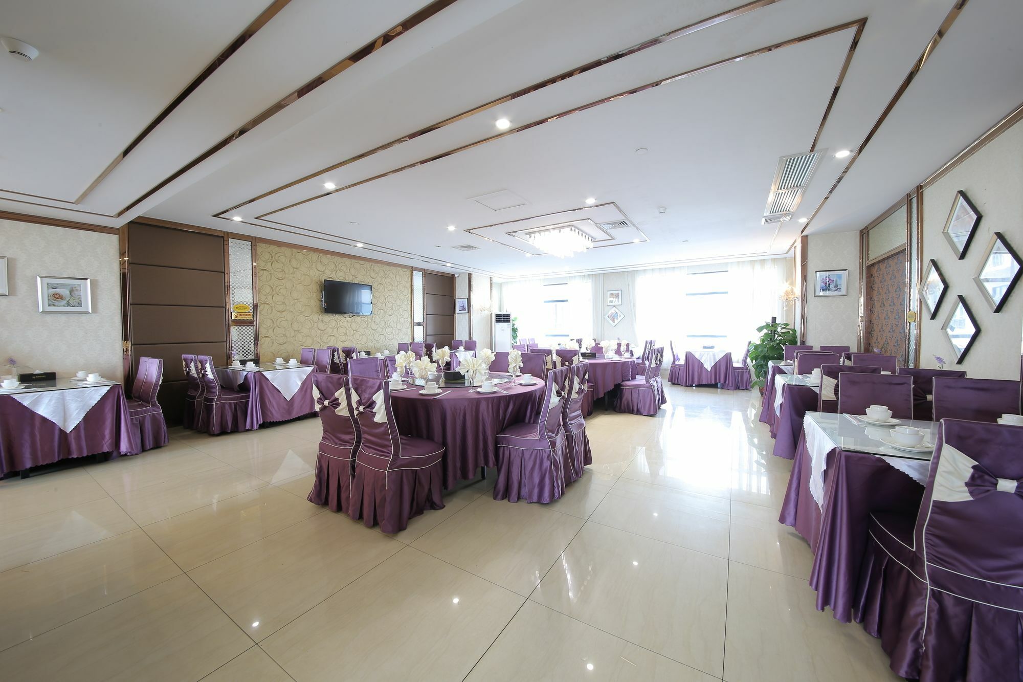 Oubon International Hotel Cantão Exterior foto